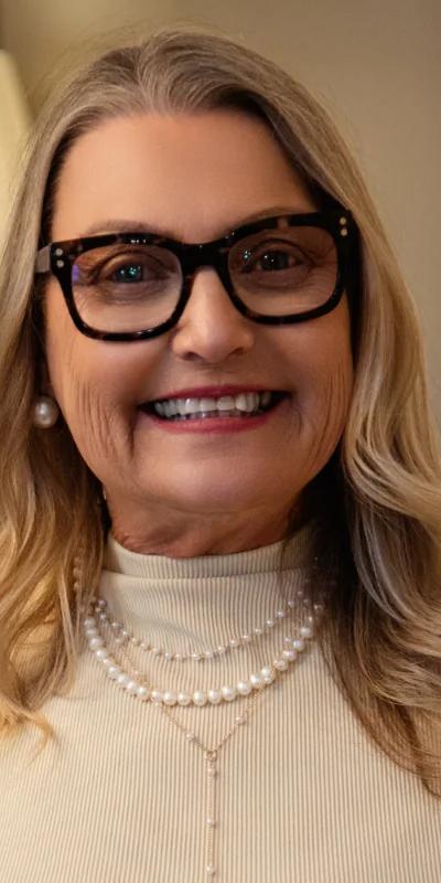 Portrait of Diane Harmon
